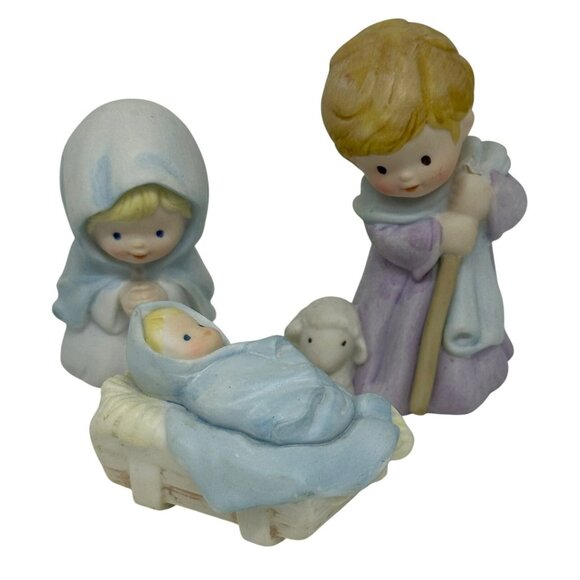 VTG Avon Heavenly Blessings Nativity Set 1986 | Mary, Joseph, Baby Jesus & Lamb - Picture 1 of 5